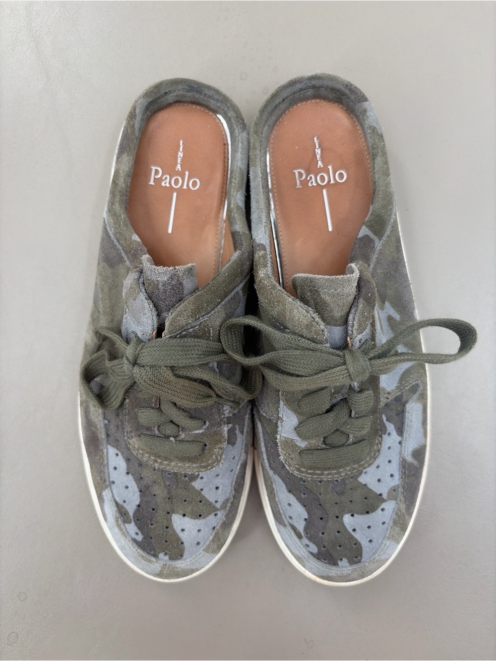 Paolo Olive and Gray Camo Women’s Lace-Up Suede Mule Sneakers Size 8.5